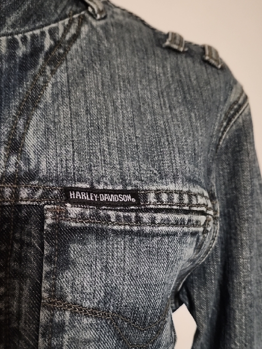 Harley-Davidson Denim Jacket Large Embroidered Logo Leather Trim Snap Front Zip - Picture 3 of 16